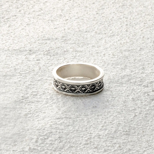 ensage-tokyo-nomad-band-ring-thin-5mm-925-sterling-silver-hand-carved-woven-pattern-jewelry