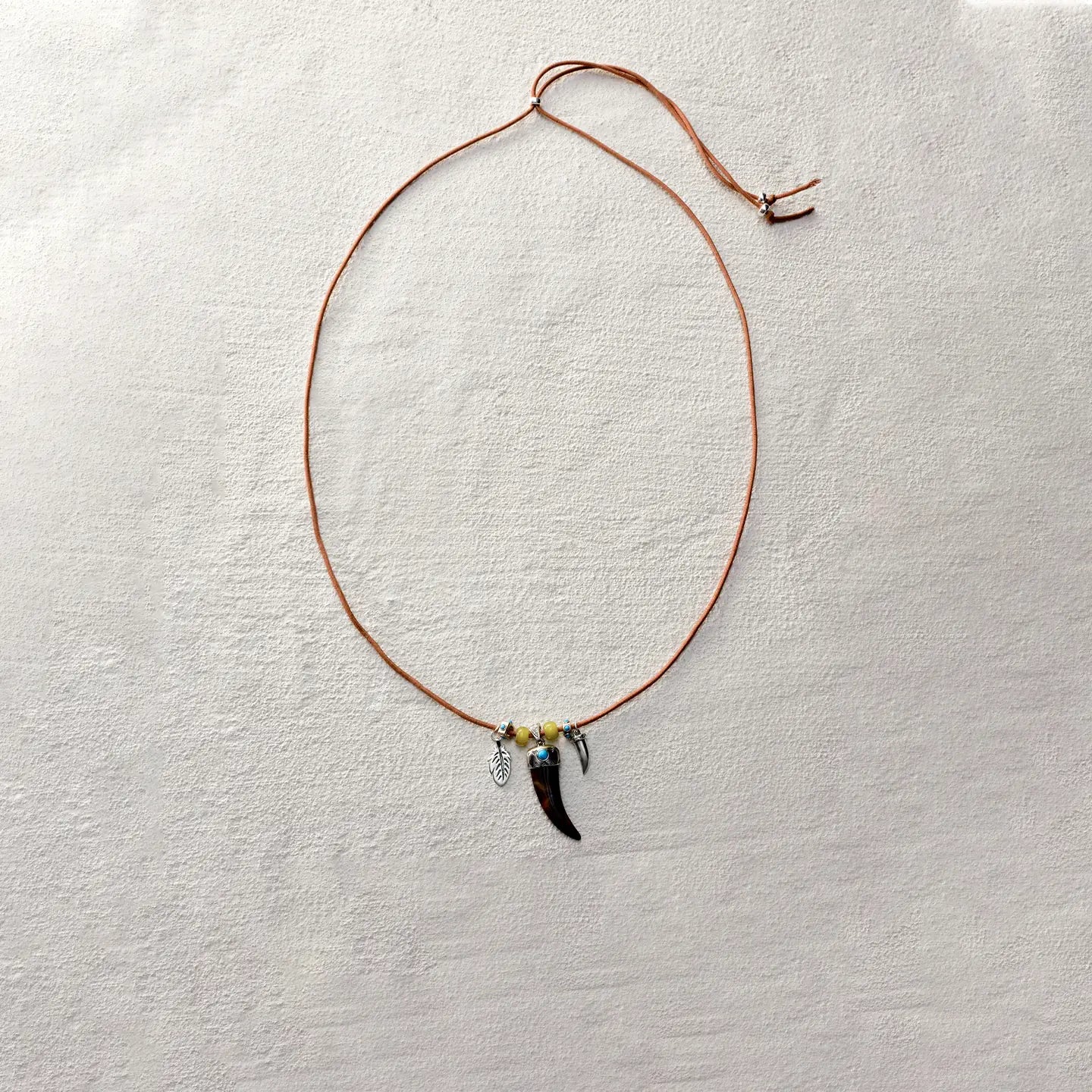 ensage-tokyo-talisman-spirit-horn-necklace-natural-horn-pendant-silver-leaf-mini-horn-charms-yellow-glass-beads