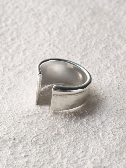 Vintage All-Silver Open Ring