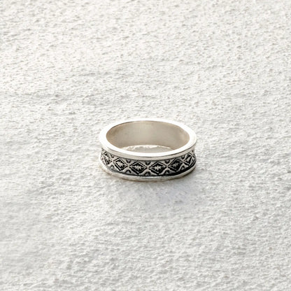 ensage-tokyo-nomad-band-ring-thin-5mm-925-sterling-silver-hand-carved-woven-pattern-jewelry