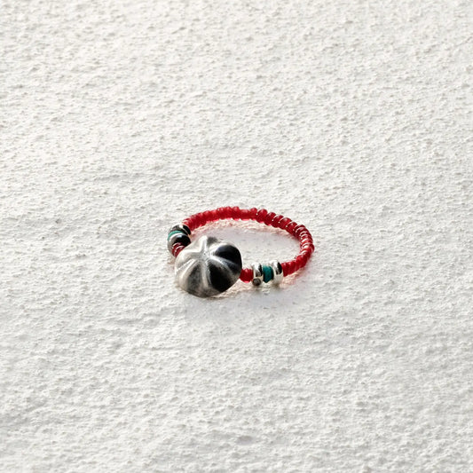 ensage-tokyo-nomads-pulse-ring-925-sterling-silver-red-glass-beads-turquoise-elastic-jewelry