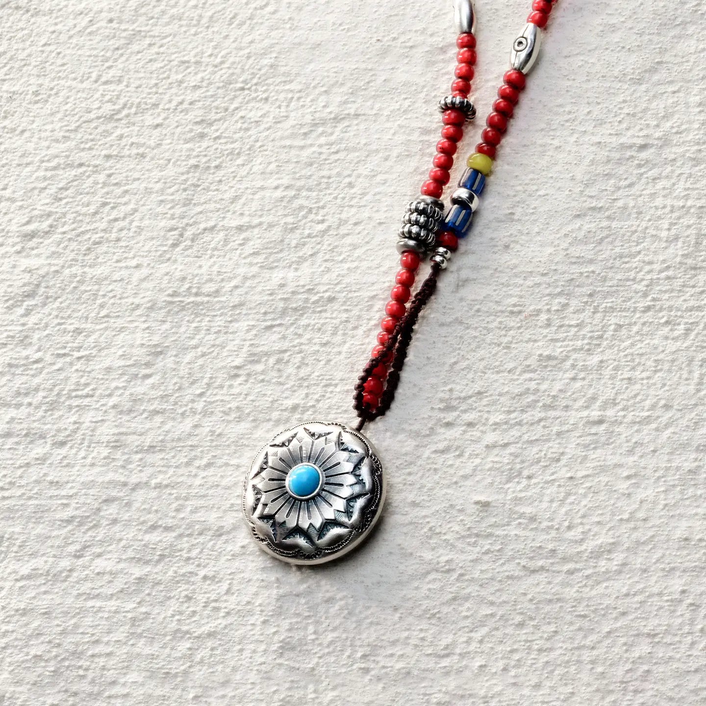 ensage-tokyo-solar-disc-necklace-925-sterling-silver-radial-sun-pendant-turquoise-center-red-beaded-strand
