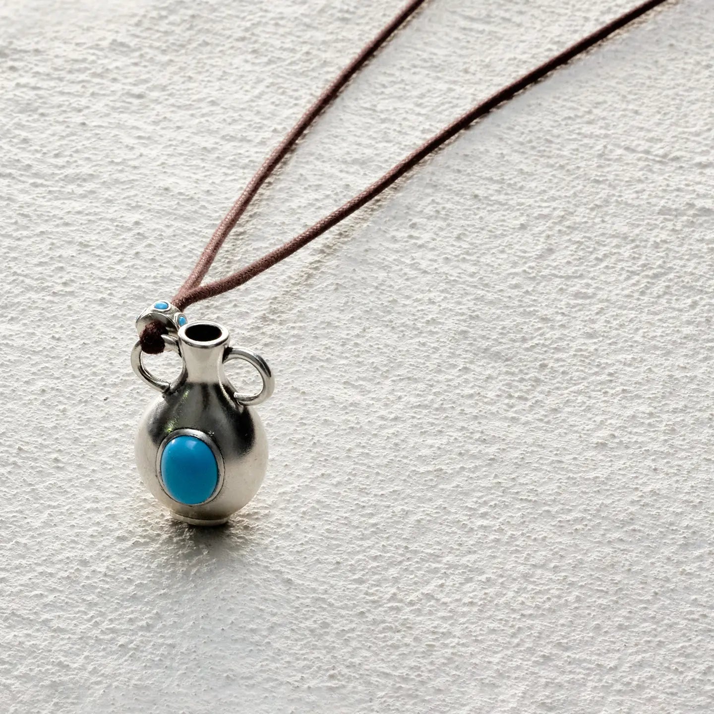 ensage-tokyo-spirit-vessel-necklace-polished-925-sterling-silver-flask-pendant-oval-turquoise-inlay-clear-quartz