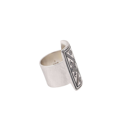 Pattern Ring