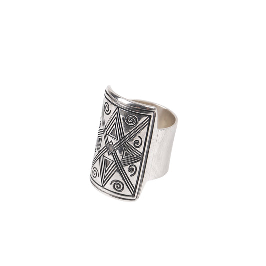 Pattern Ring 