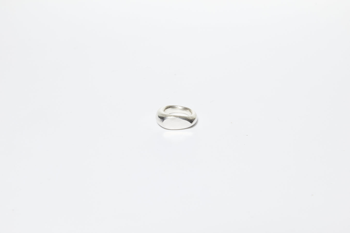 Modern Ring