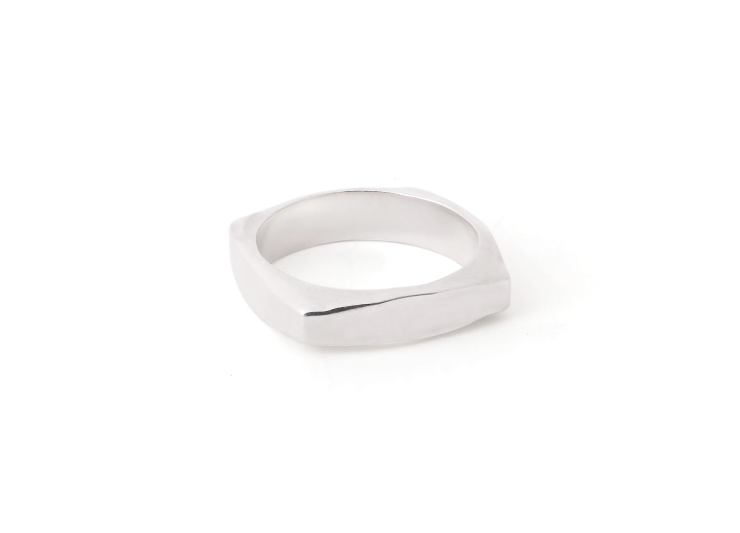 Modern Ring