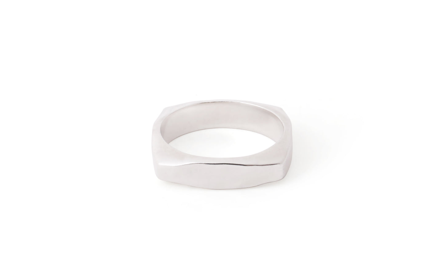 Modern Ring